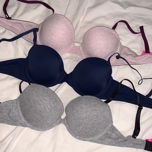 La Senza Set Of 3 Bras (32C)